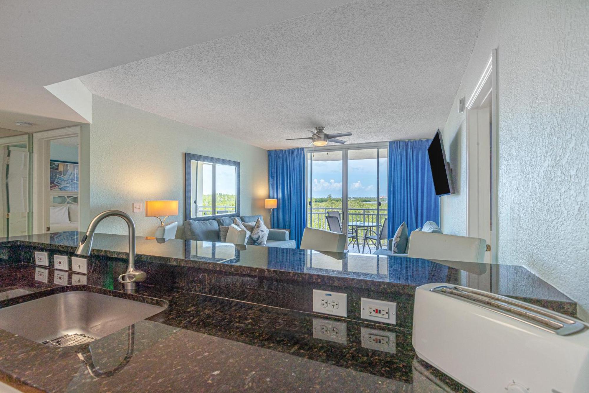Sunrise Suites Cayo Coco Suite #208 Key West Værelse billede
